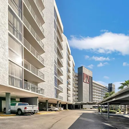 Mainsail 131 - Beachfront 2Br With Free Seasonal Beach Service-2